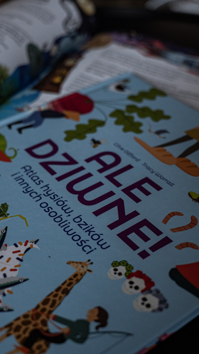 Ale Dziwne Atlas Hysiów Bzików i Innych Osobliwości